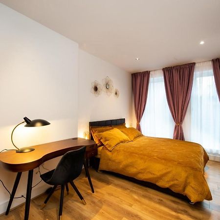London Nino Apartments Bagian luar foto