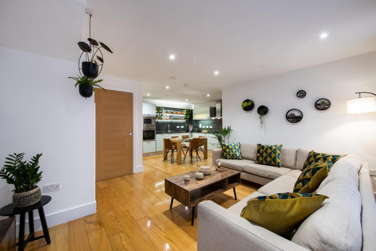 London Nino Apartments Bagian luar foto
