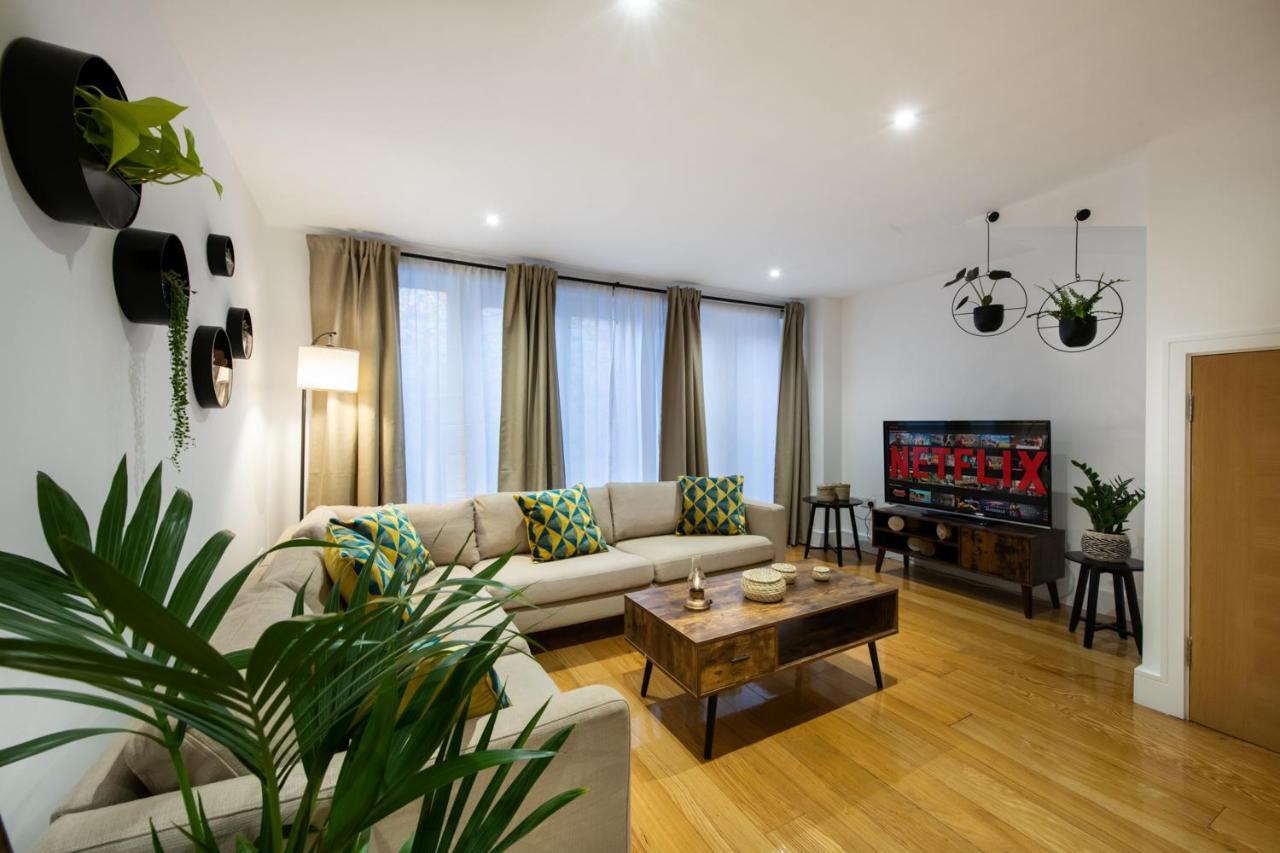 London Nino Apartments Bagian luar foto