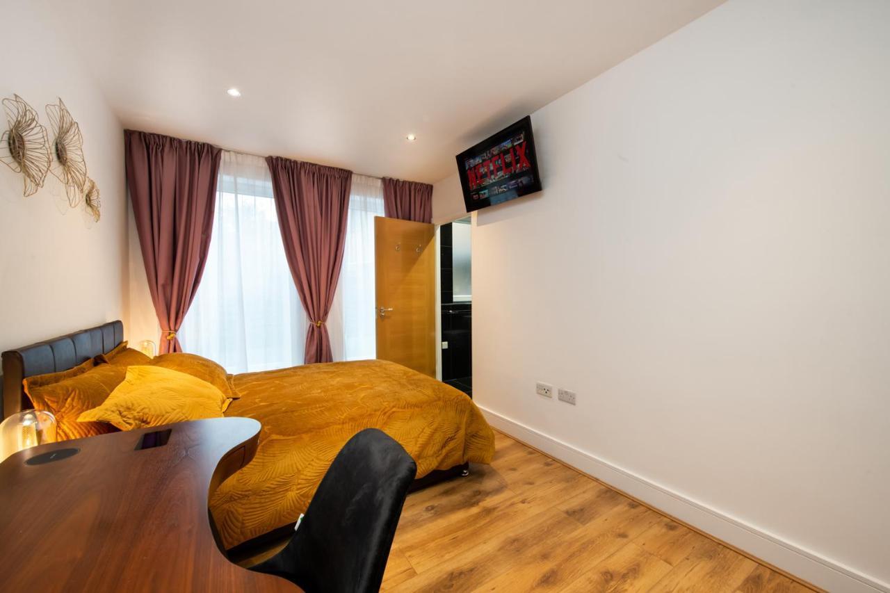London Nino Apartments Bagian luar foto