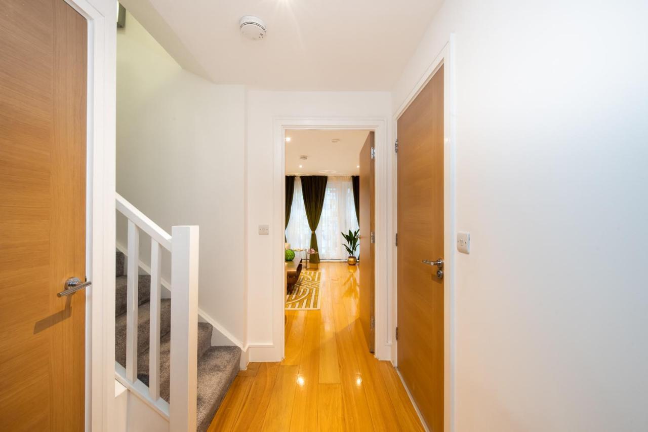 London Nino Apartments Bagian luar foto