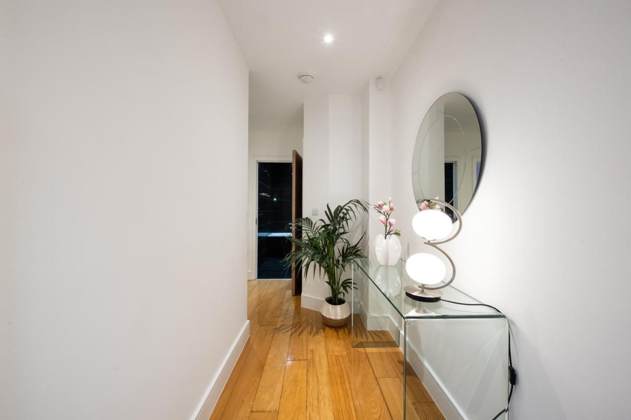 London Nino Apartments Bagian luar foto