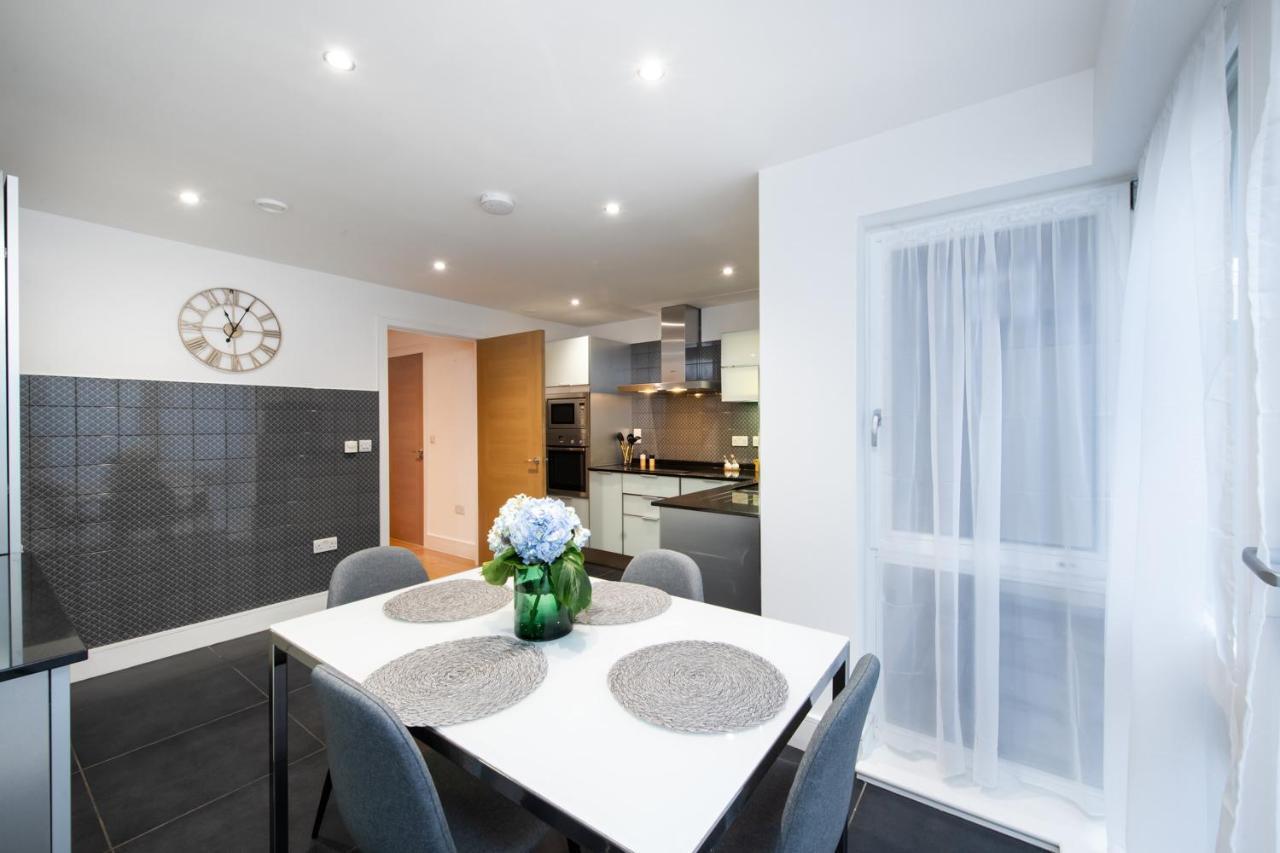 London Nino Apartments Bagian luar foto