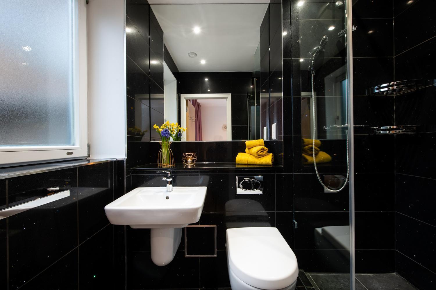 London Nino Apartments Bagian luar foto